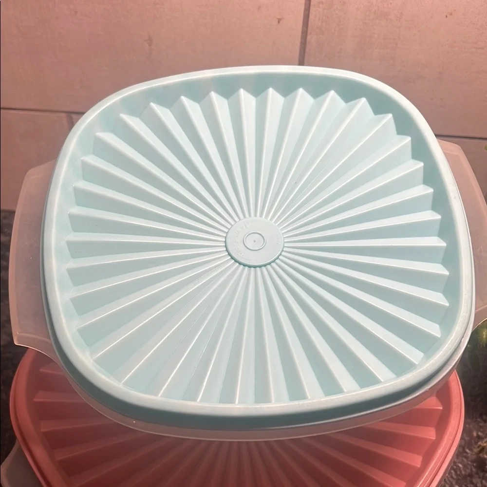 Set of 2 Vintage clear Servalier Storage bowls by Tupperware.  7 & 8 inches